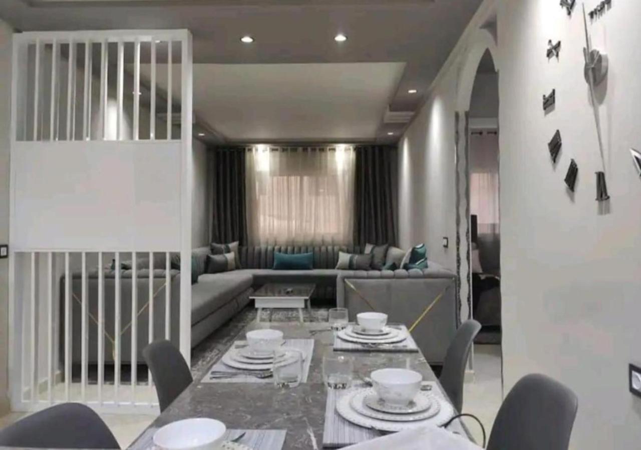 Elegant Apartment With Air Conditioner For A Great Stay Tangier Bagian luar foto